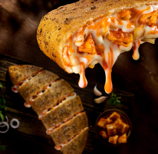 Makhani Paneer Tikka Garlic Bread